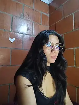 Amanda x1 online show from April 9, 9:31 pm