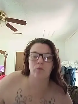 Sluttynoel online show from June 9, 8:41 pm