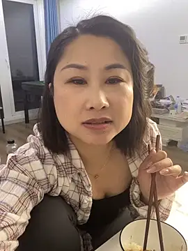 xiaoyi-10 online show from April 13, 11:44 am