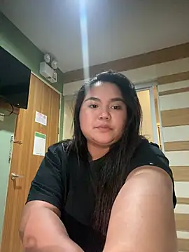 chubby hotladyjes online show from April 12, 1:58 pm