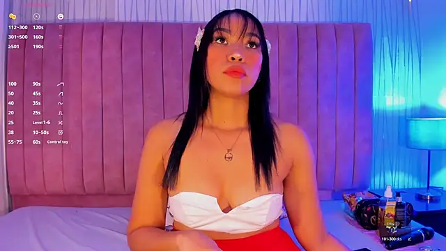 ValeriaRey  online show from April 14, 8:09 pm