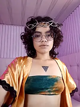 Kittylatina  online show from April 2, 12:52 am