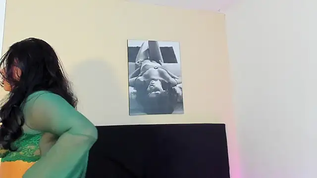 IvonnyMontenegro online show from March 24, 10:04 pm