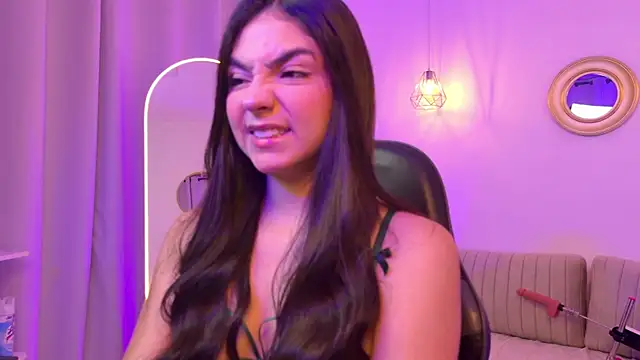 Gia Capri online show from April 11, 3:12 am