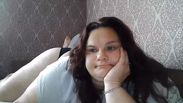 DollyGersonn online show from July 5, 4:19 am
