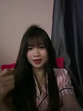 Cum-withyou online show from April 14, 5:02 pm