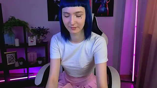 IrisPowder online show from March 22, 9:04 am