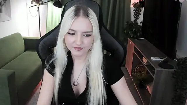 ViolaMore online show from March 23, 8:42 am