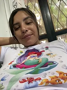 Kira33  online show from March 26, 11:45 am