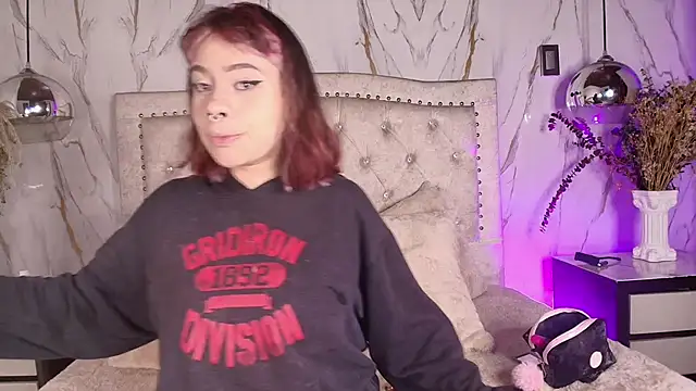 Lickpink1 online show from April 3, 3:26 am