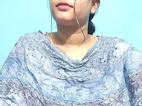 Emma 4433 online show from April 4, 5:56 pm