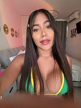 SaraValentina11 online show from April 1, 6:05 pm