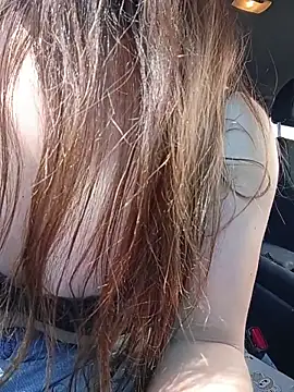 laycieizlaceddd online show from April 18, 9:48 pm