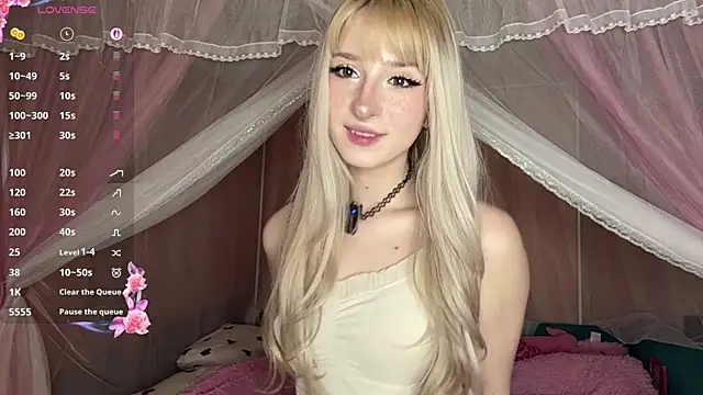 OnlyEva1 online show from April 15, 10:16 am