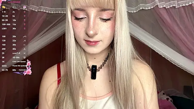 OnlyEva1 online show from March 19, 9:35 am