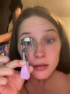 urfavgamergurl online show from August 2, 4:32 pm