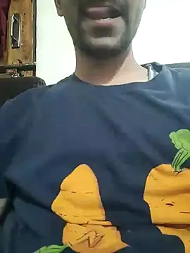 Lucy8992 4u online show from April 15, 2:45 am