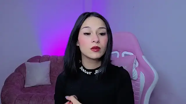 miss  madison online show from April 12, 9:50 pm