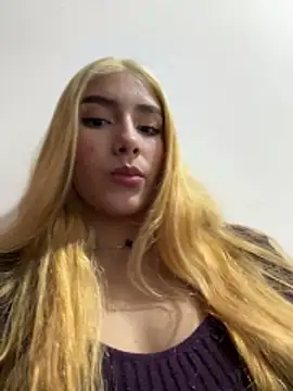 valery cam0 online show from April 2, 3:15 am