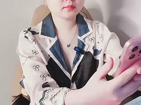 hunhun122 online show from March 23, 6:47 pm