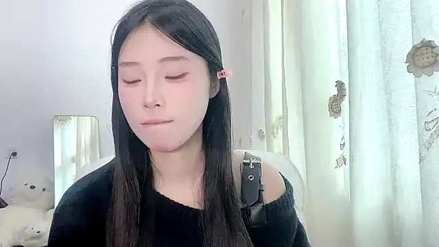 yiyibaby2026 online show from April 16, 3:07 am