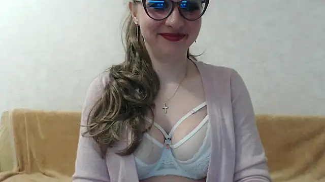 Sabrina7138 online show from March 19, 2:38 am