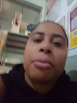 gatinha20257 online show from June 3, 5:40 pm