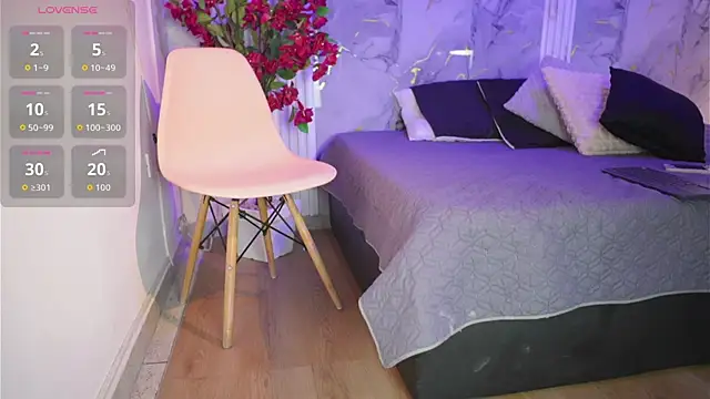 Lili encanto online show from April 14, 2:22 am