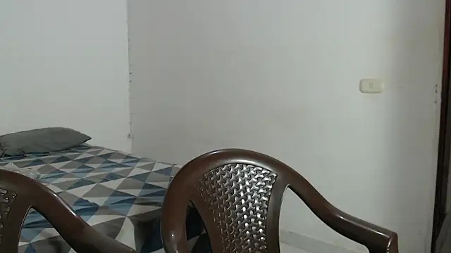 MichellDeLaTorre69 online show from April 14, 4:01 am