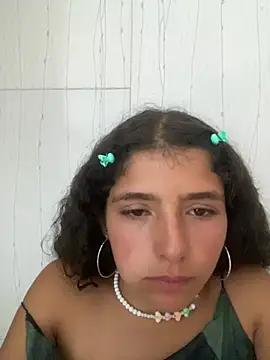 LINDA EF online show from March 30, 4:06 pm