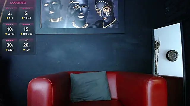 Cafeziitha1126 online show from April 15, 1:55 pm