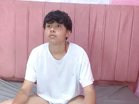 mauren icarus online show from March 25, 7:39 pm