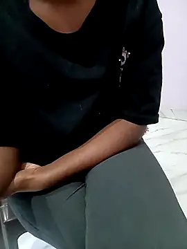 ms ruby  online show from April 9, 7:03 am