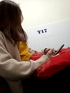 candy flo online show from March 29, 1:21 pm