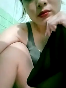 candy flo online show from April 13, 10:49 am