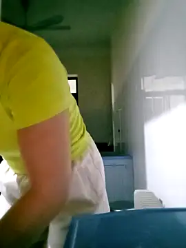 candy flo online show from April 5, 3:22 pm