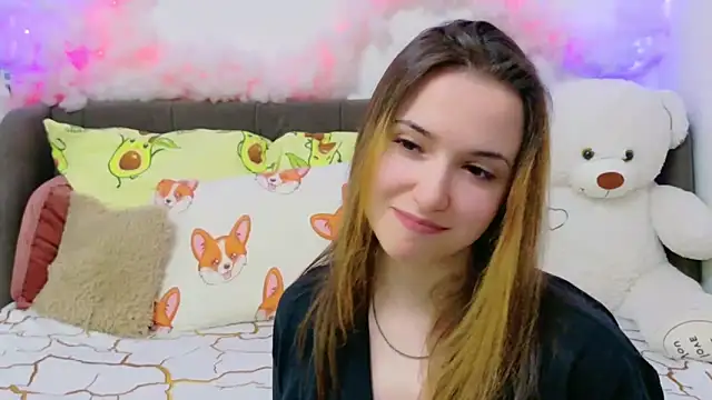 LeenMoonie online show from April 4, 10:52 pm