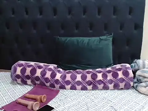 SlimGooddiexx online show from March 23, 6:58 pm