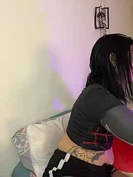 katherine Murph online show from March 26, 7:04 pm