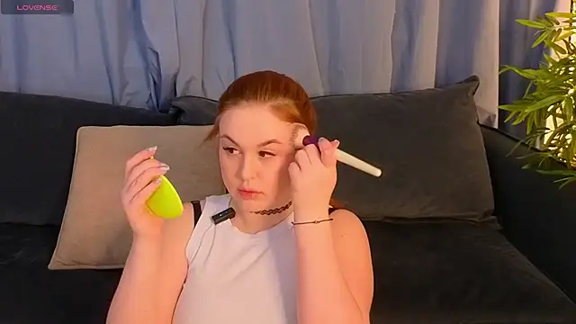 VanesaClark online show from March 29, 4:33 am