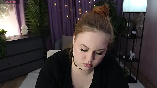 VanesaClark online show from April 13, 12:50 pm