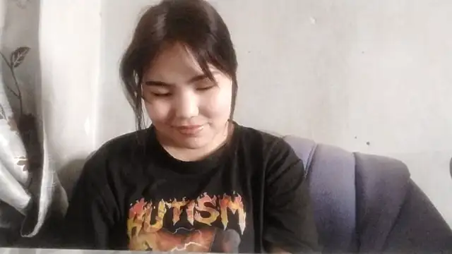 CuteAngell online show from April 10, 7:36 am