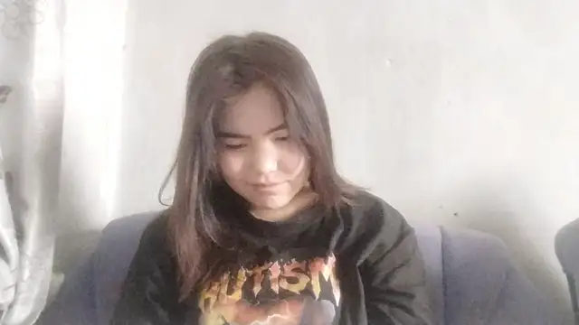 CuteAngell online show from April 12, 9:12 am