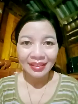 Yiyi102300 online show from April 12, 11:17 pm