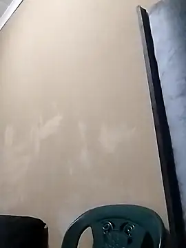 Prettylicou online show from March 25, 11:07 pm