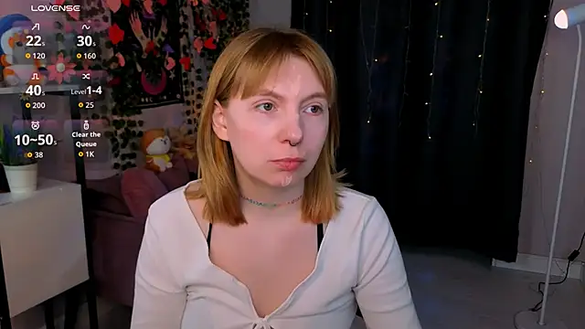 susie miu online show from April 10, 5:35 am