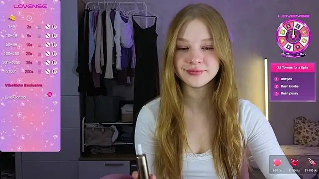 GoldenSunBunny online show from March 23, 2:18 am