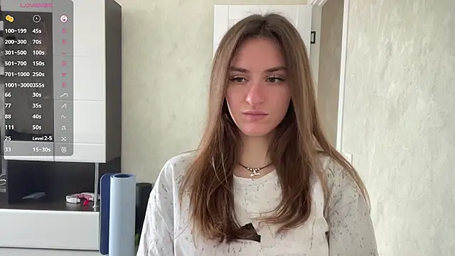 Moonstarisrares online show from July 13, 10:38 am