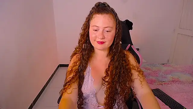 natural ginger5 online show from April 10, 9:21 pm