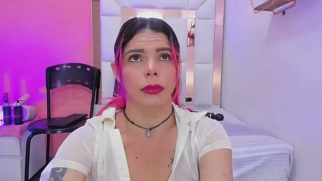 Nicky hot 69 online show from April 6, 2:44 am